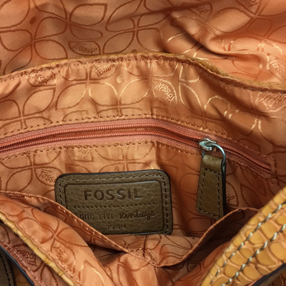 Fossil purse - Picture 3 of 5